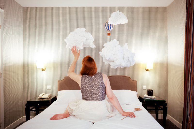 Delphine Millet Jardin de l'Odéon PHPA - Staged photography delicate sensitive surrealist minimalist clouds hotel room dreams - Art conceptual photographer in Berlin